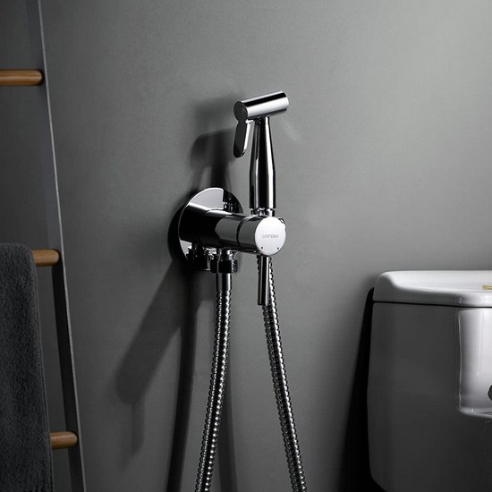Chrome-plated flush-mounted toilet-bidet hand shower with holder, hot and cold water hose RB169